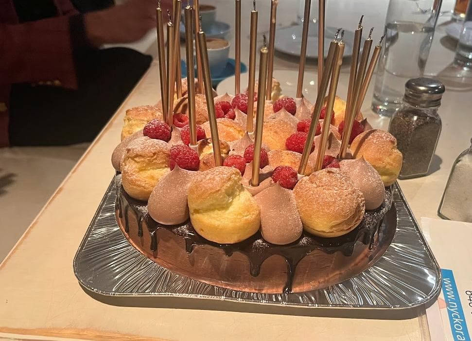 King's Chocolate Crown Cake Image 1