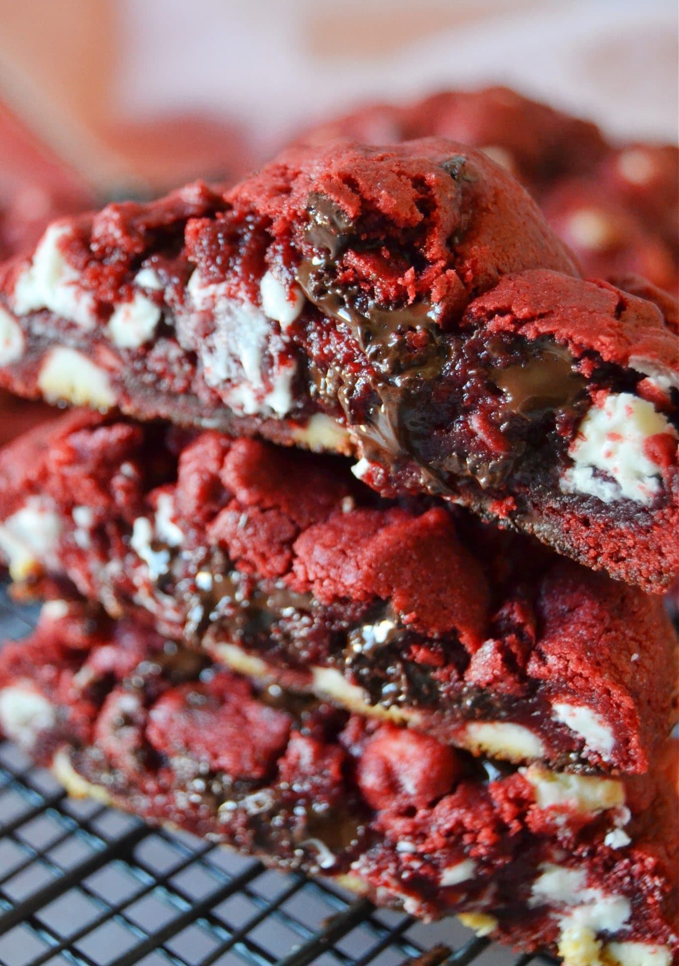 Red Velvet Macadamia